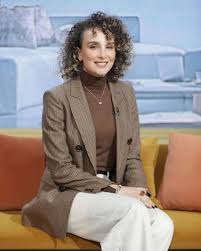 Mme Hela Zribi Boukhris